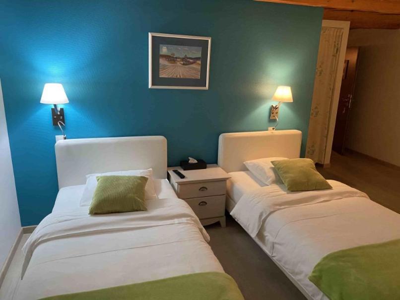 Auberge de Dully Exterior foto
