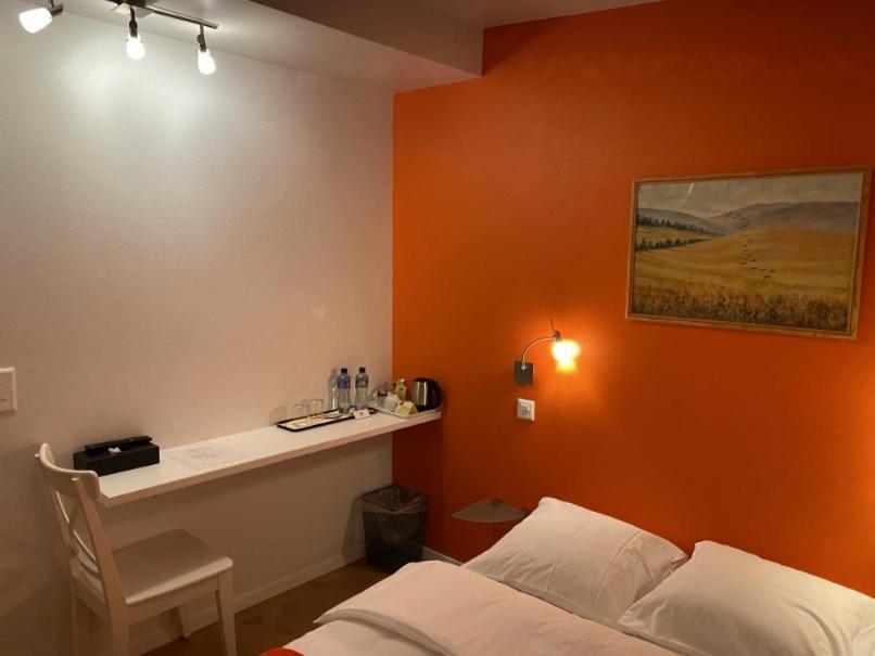 Auberge de Dully Exterior foto