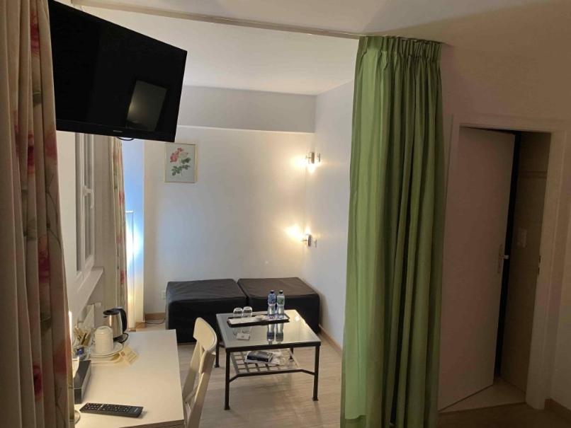 Auberge de Dully Exterior foto